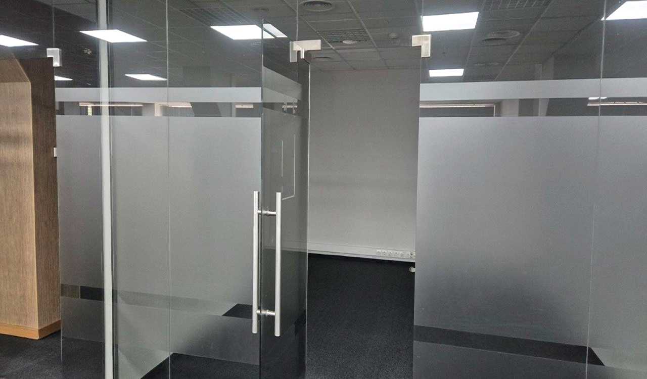 1879553152088325