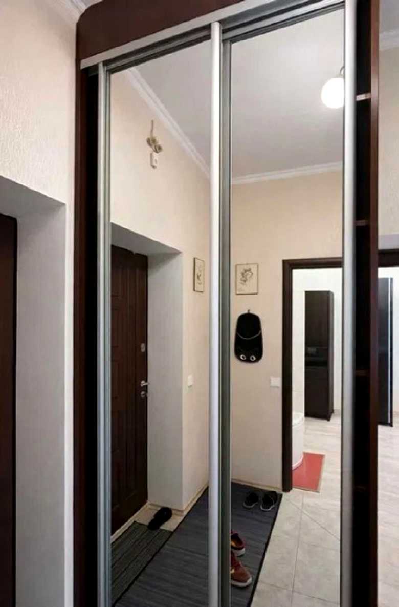 1879554820537243