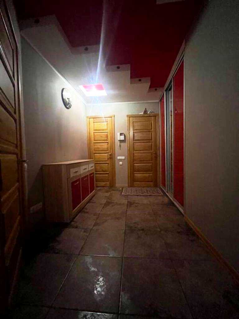 1879555262859574