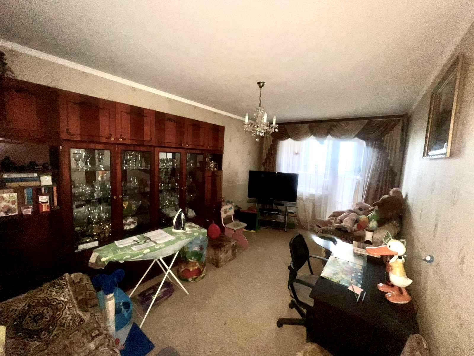 1879555413283391