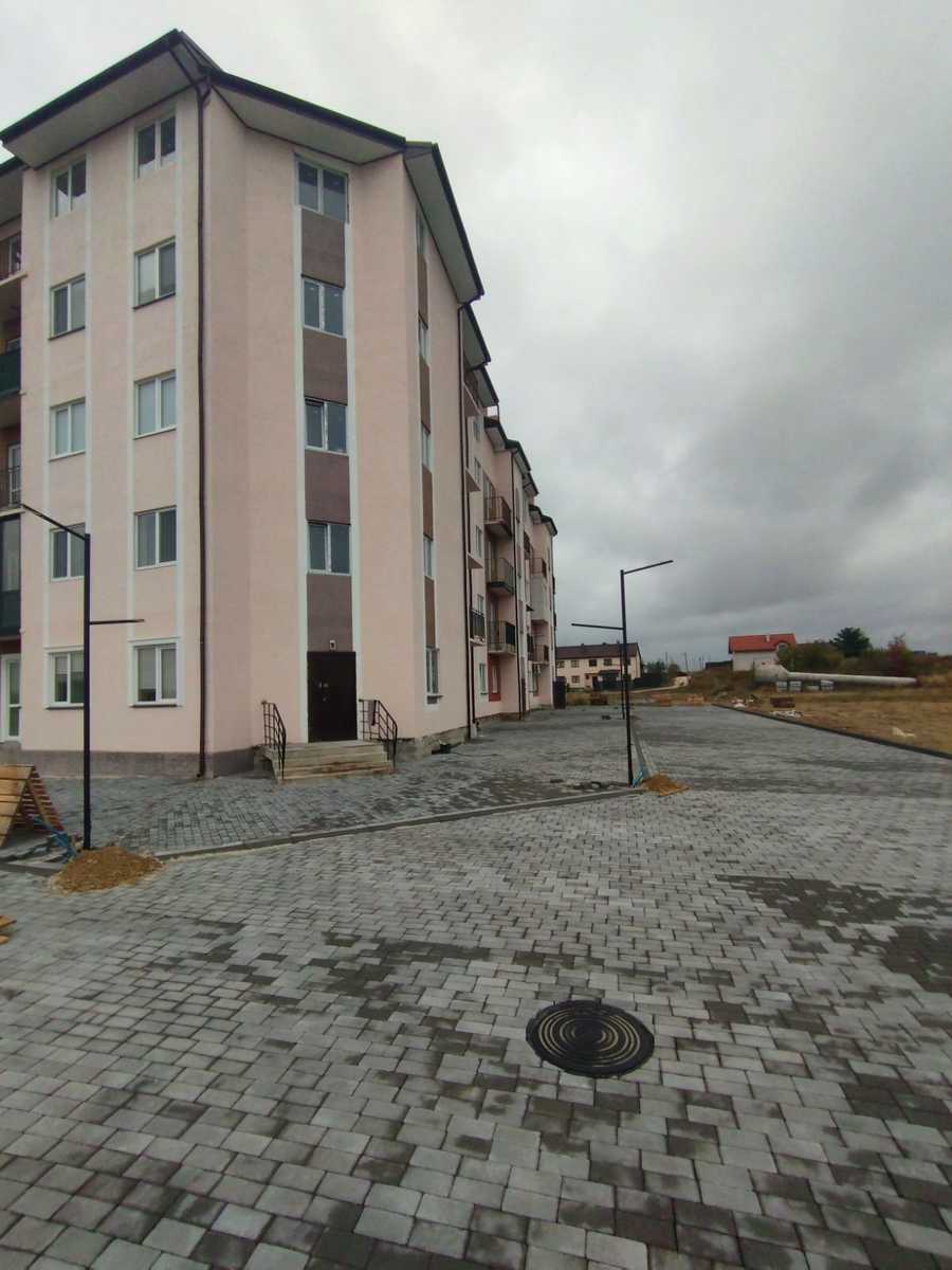 1879555947648362