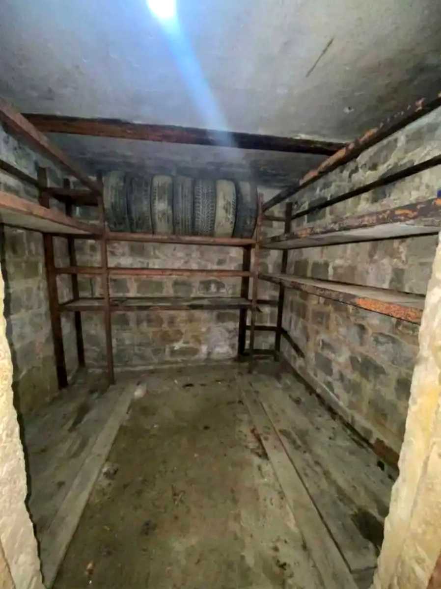 1879556438330057