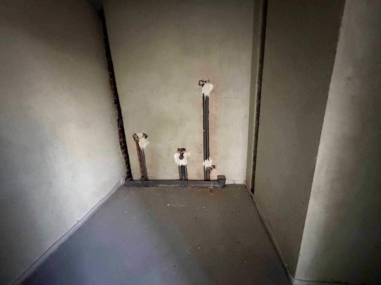 1879557478787840