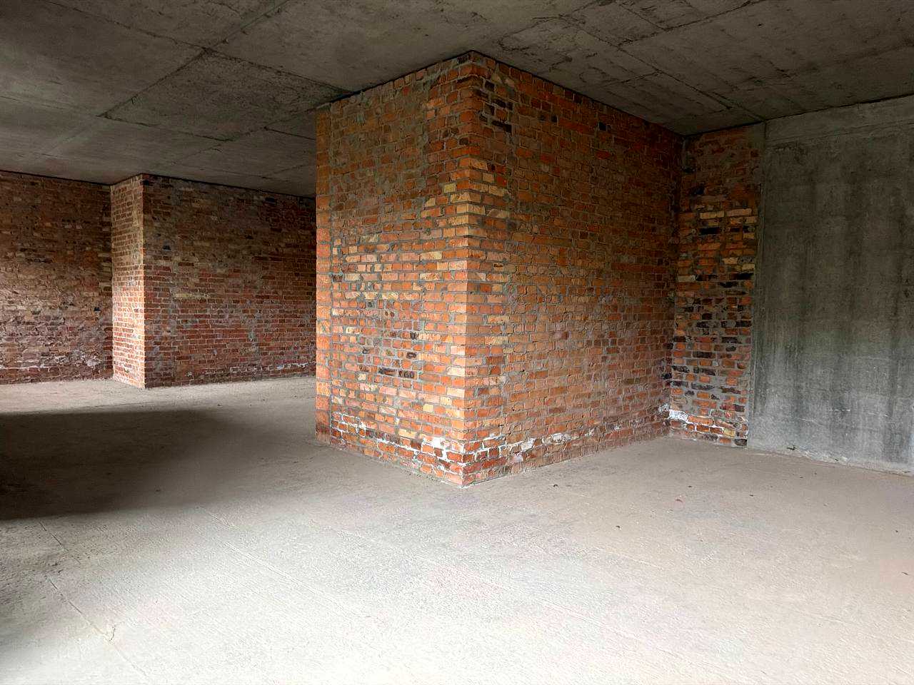 1879557673227851