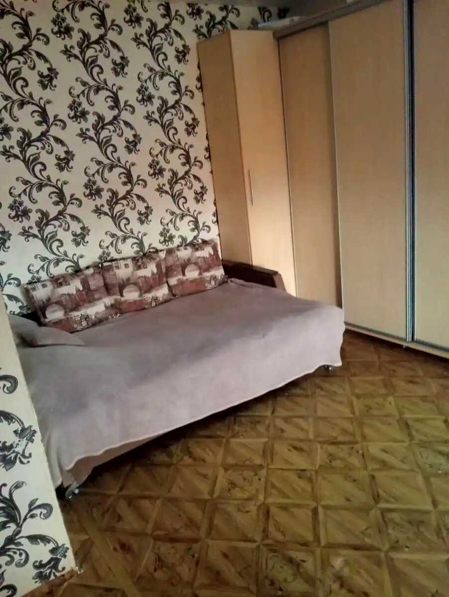 1879557930919556