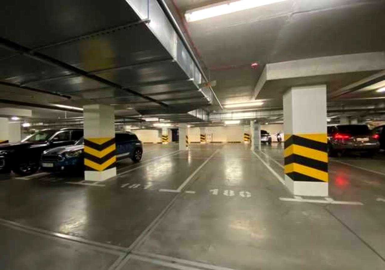1879558852313831