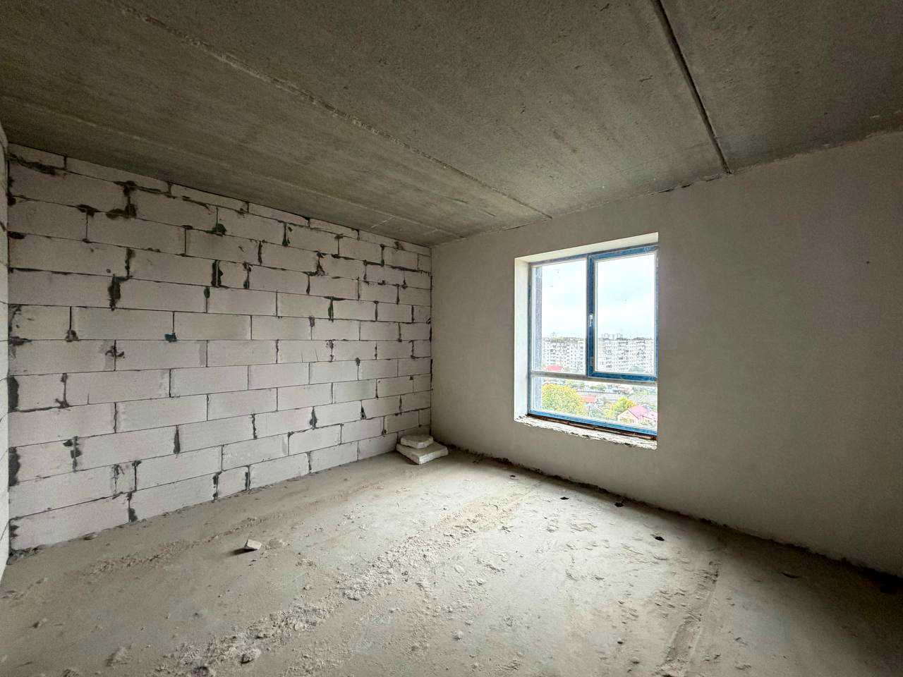 1879559118226258