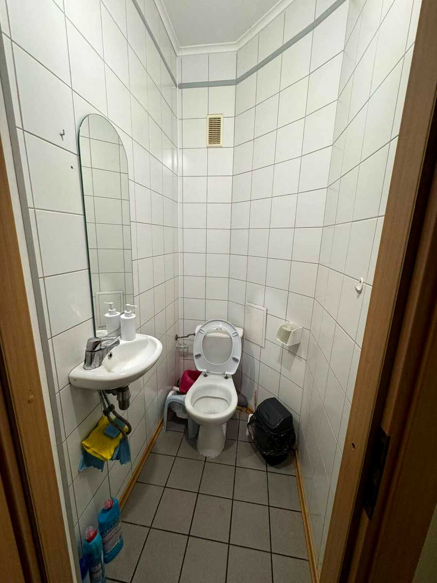1879559663456051