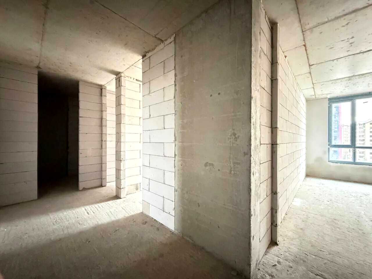 1879561185055543