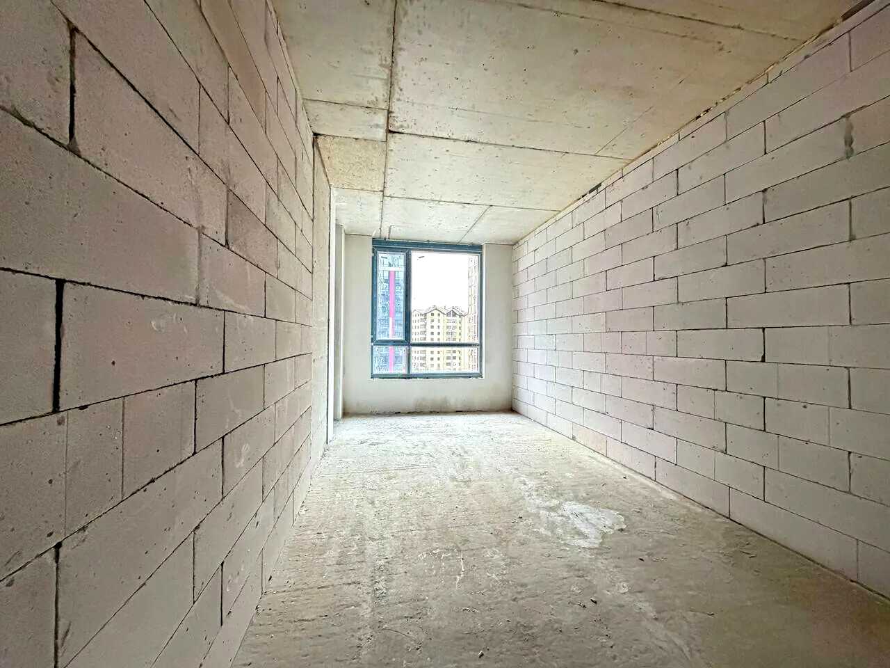 1879561185117326