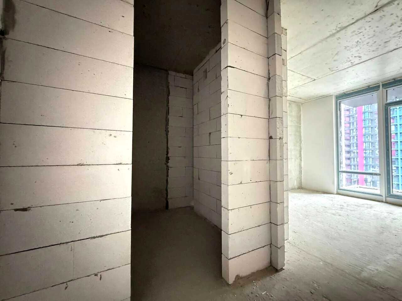 1879561187542914