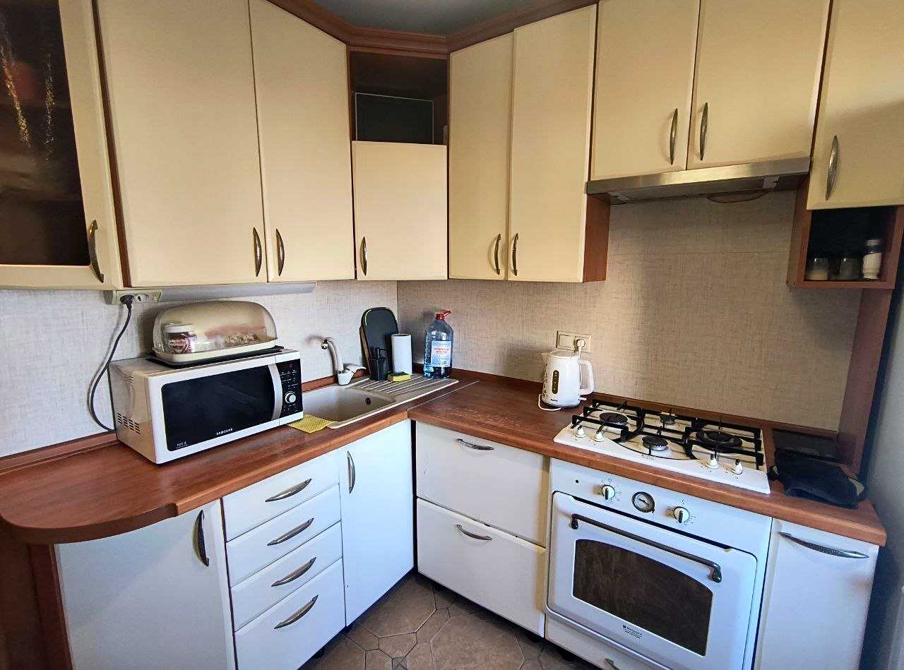 1879561576783491