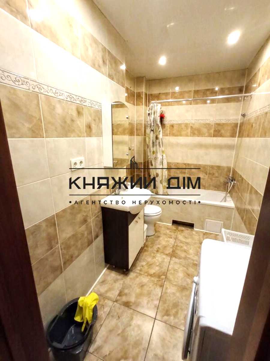 1879561754664613