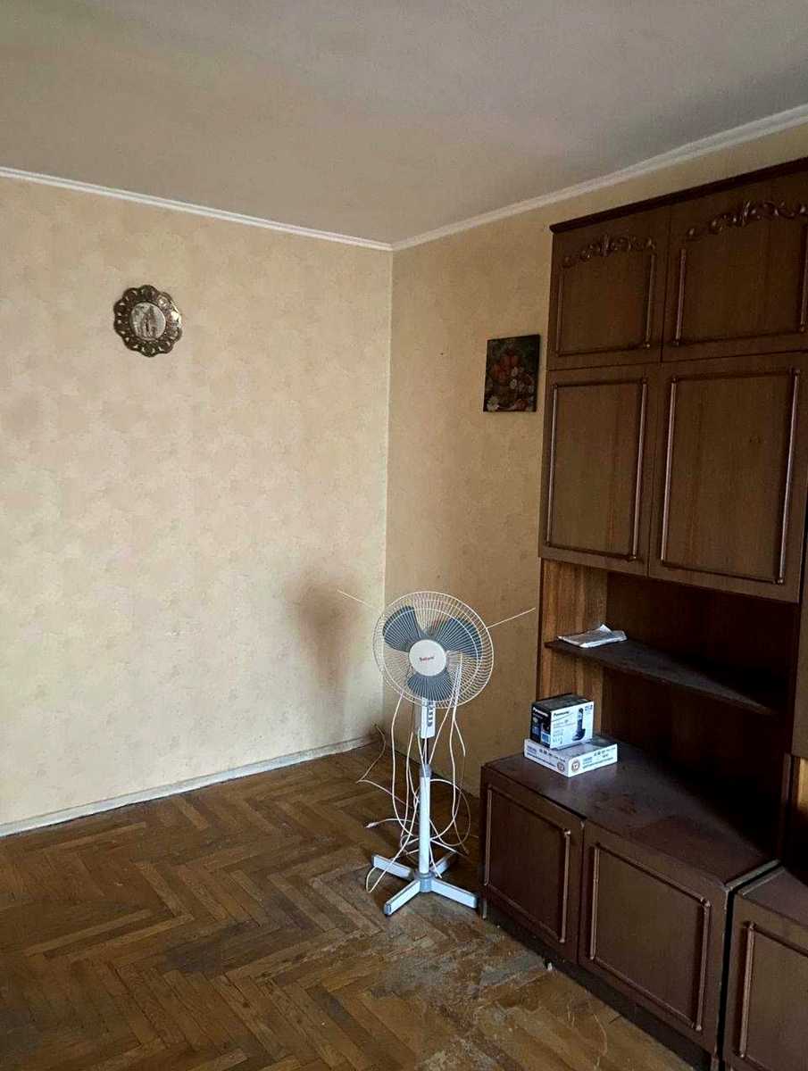 1879562606044809