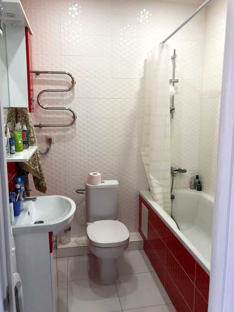1879562657332577