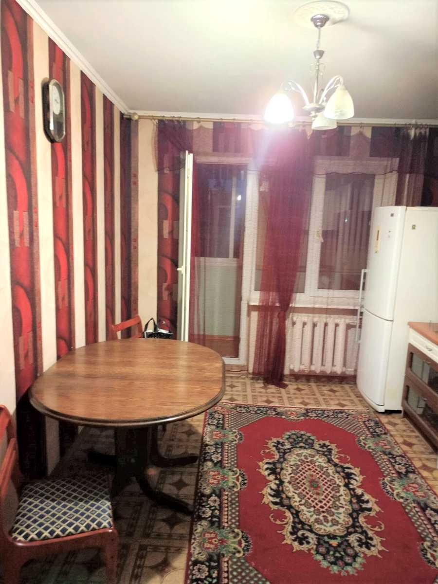 1879562844894405