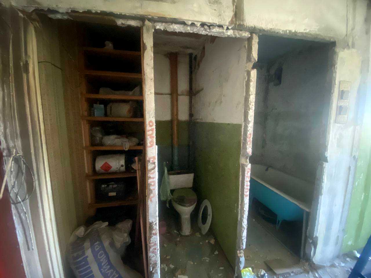 1879563759492859