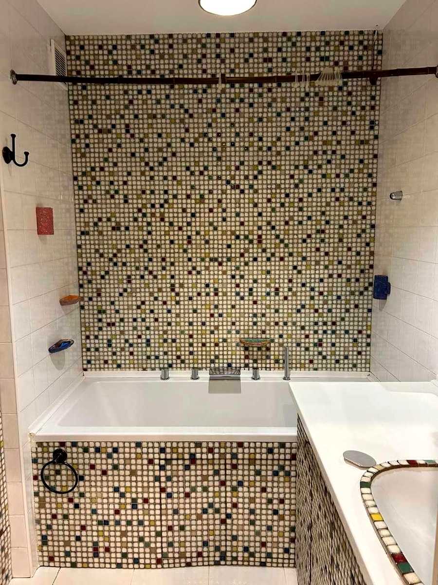 1879564458314386