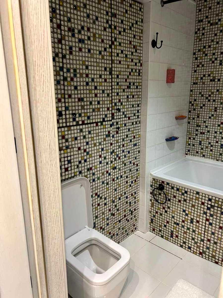 1879564458399431
