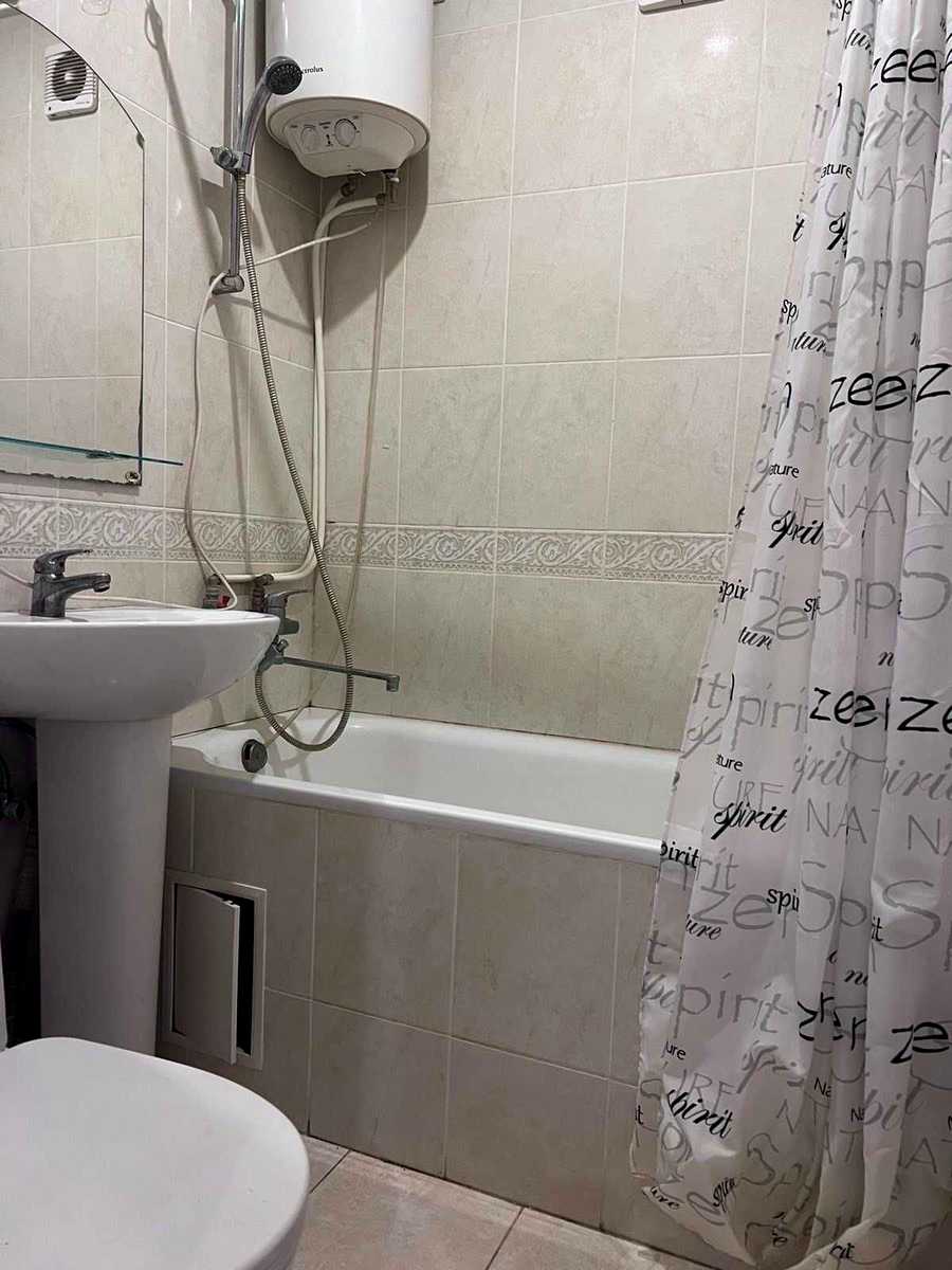 1879564971643731