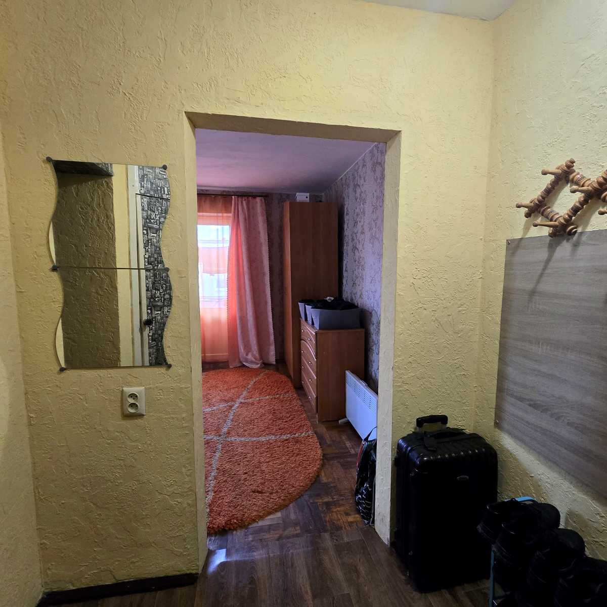 1879565000766417