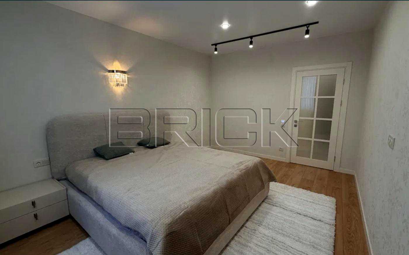 1879565121770390