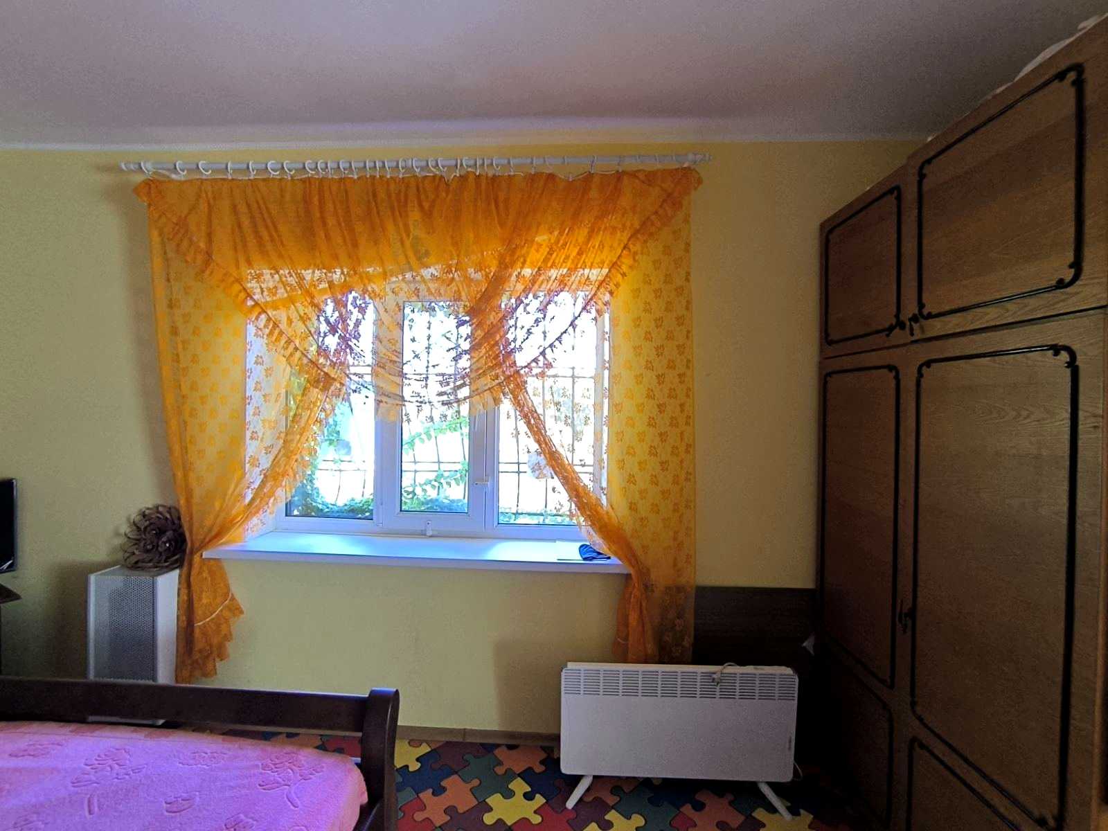 1879565869798901