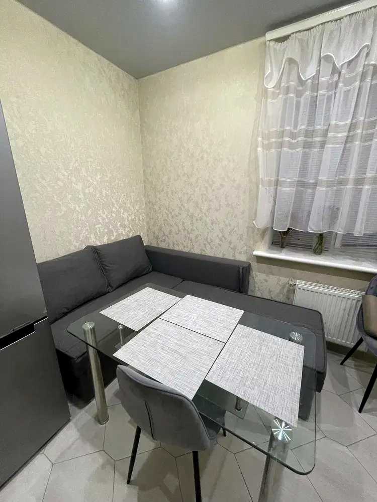 1879565960028875