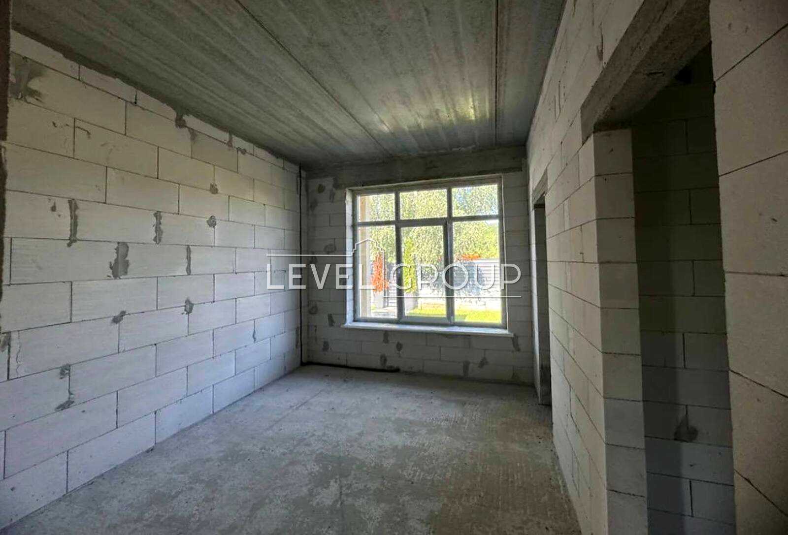 1879566341031352