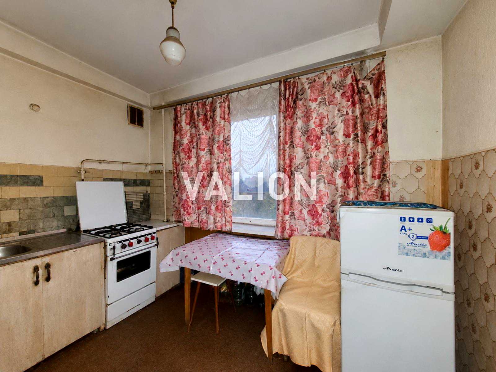 1879566471857001