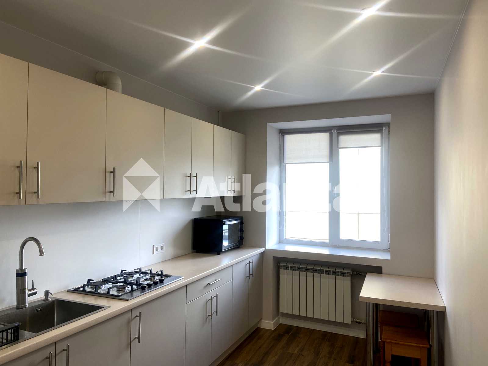 1879567856192262