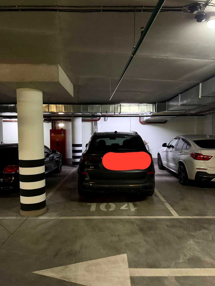 1879568475555935