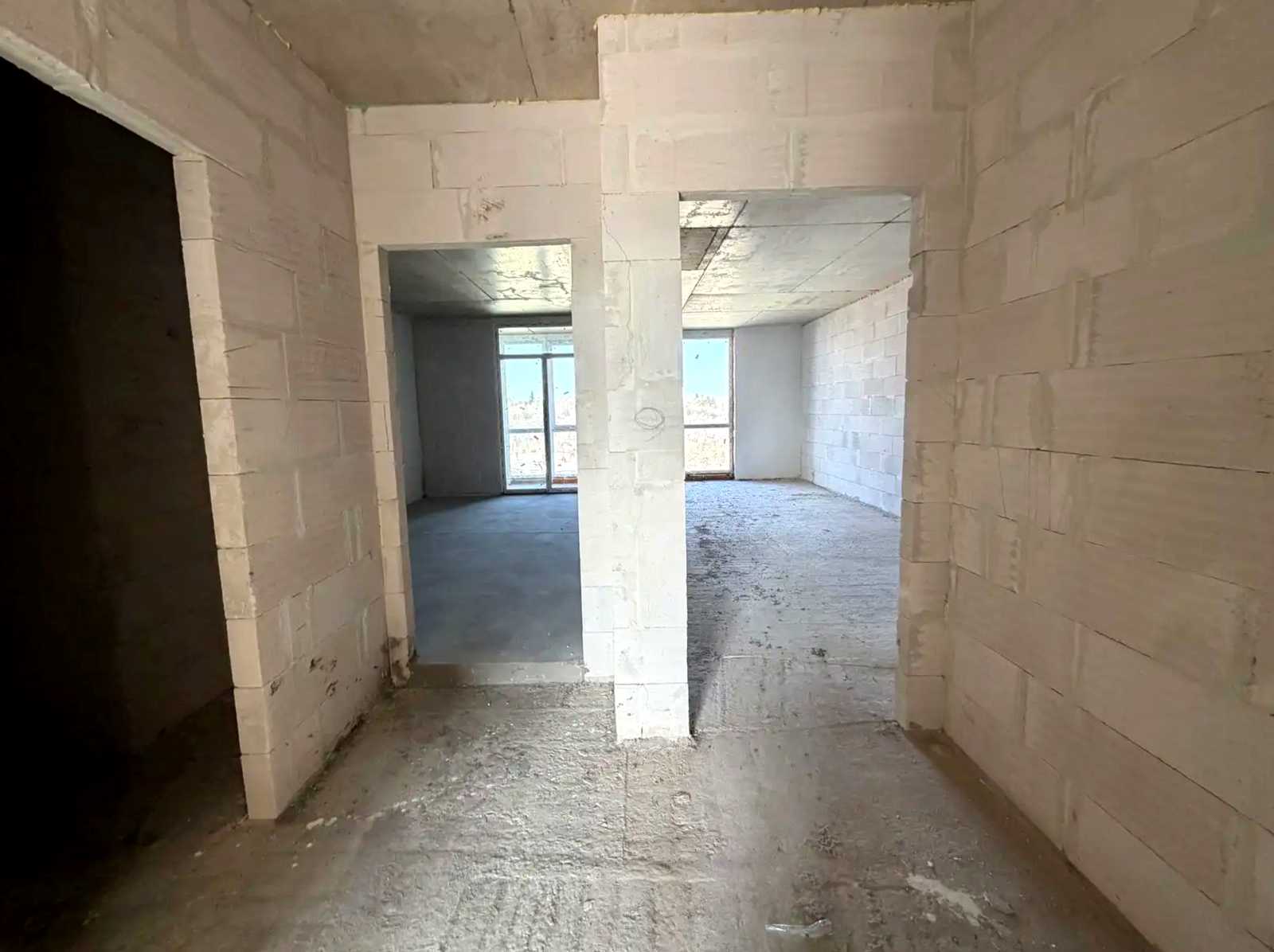 1879568840432849
