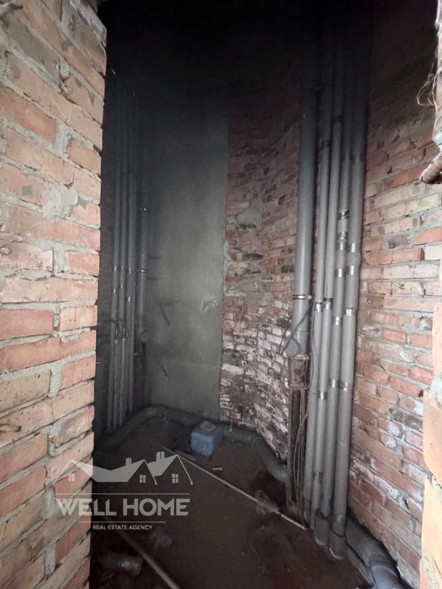 1879568898666115