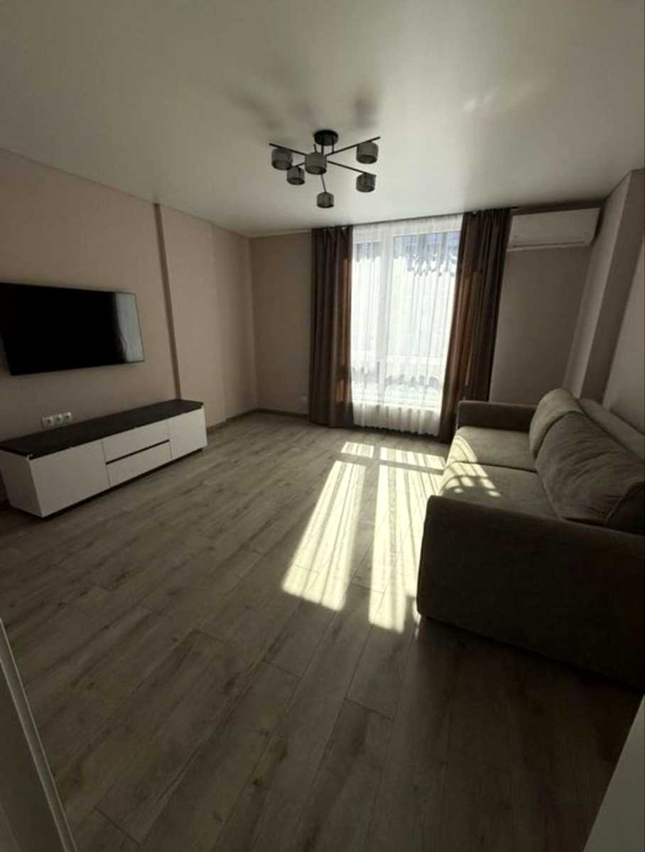 1879568985637389