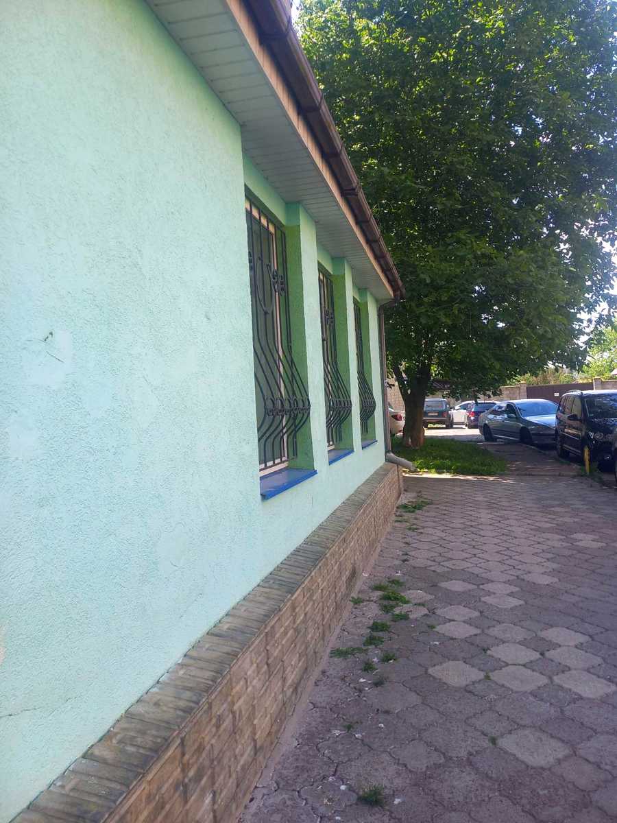 1879569353737743