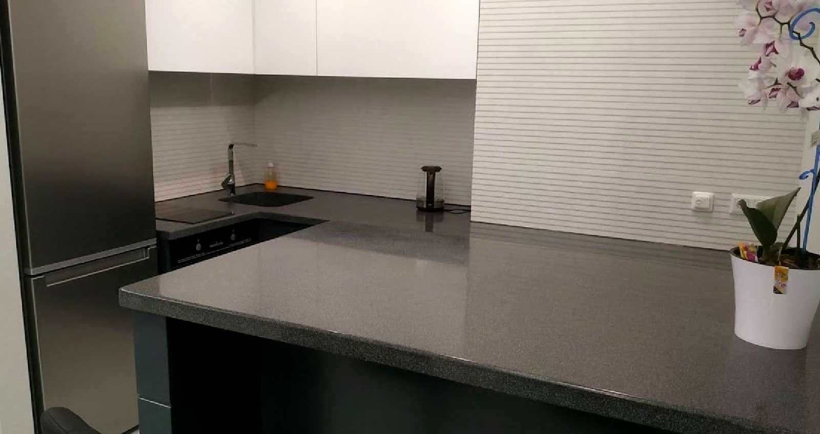 1879569640902132