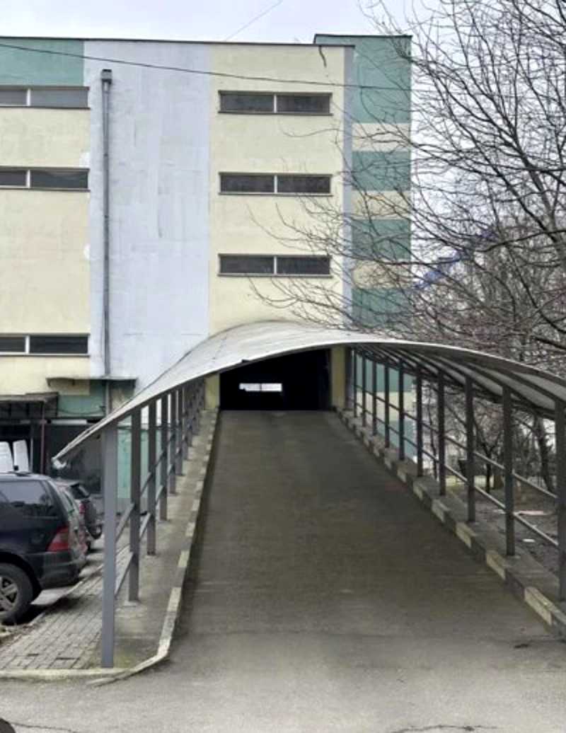 1879569646897744