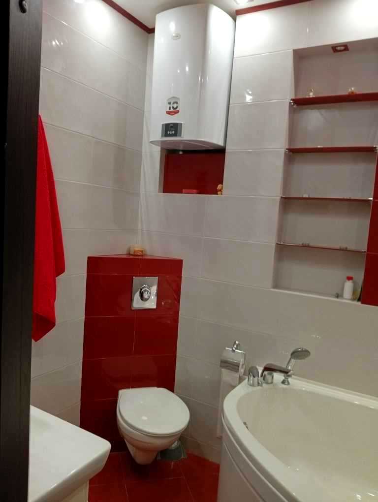 1879570341794011