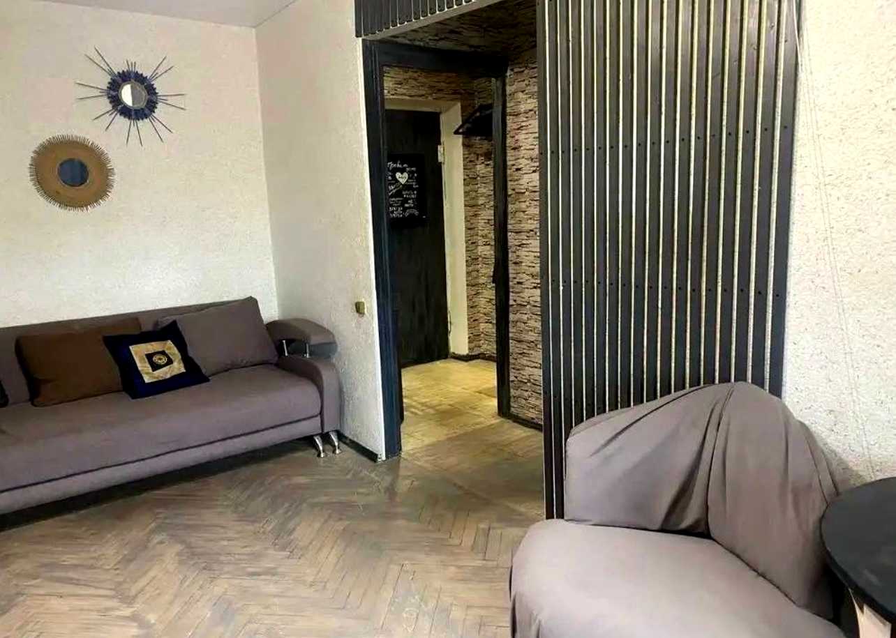 1879571085070966