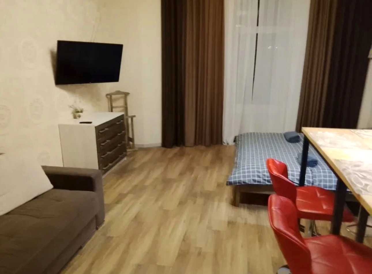1879571285124646