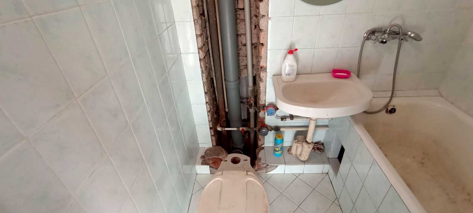 1879571767061129
