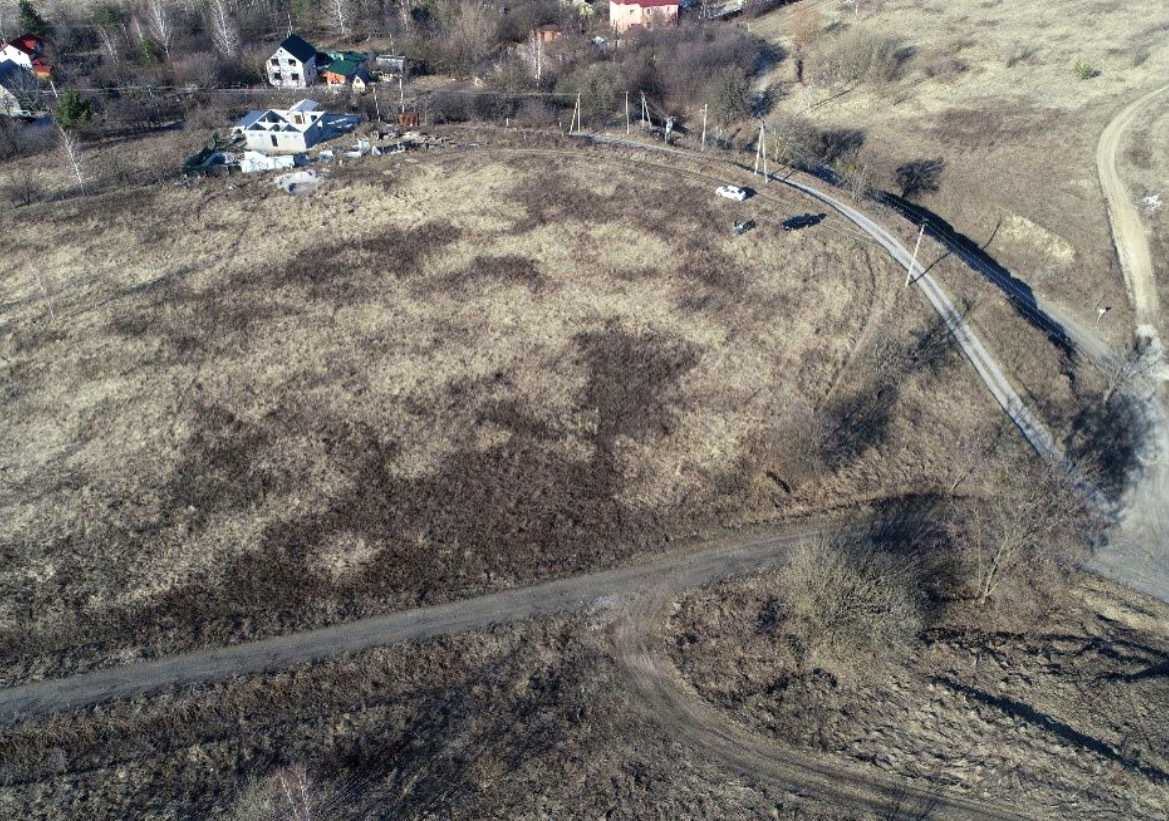 1879573475721615