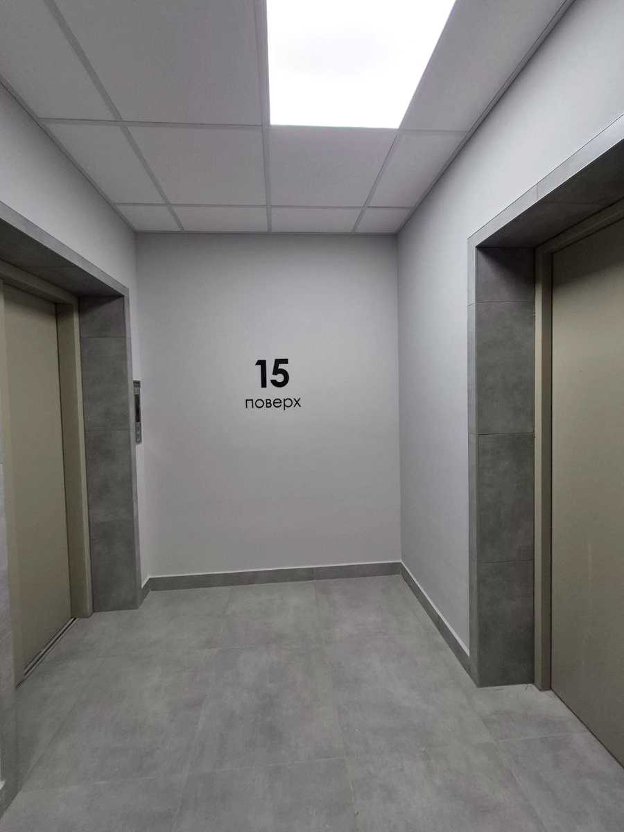 1879573834385938