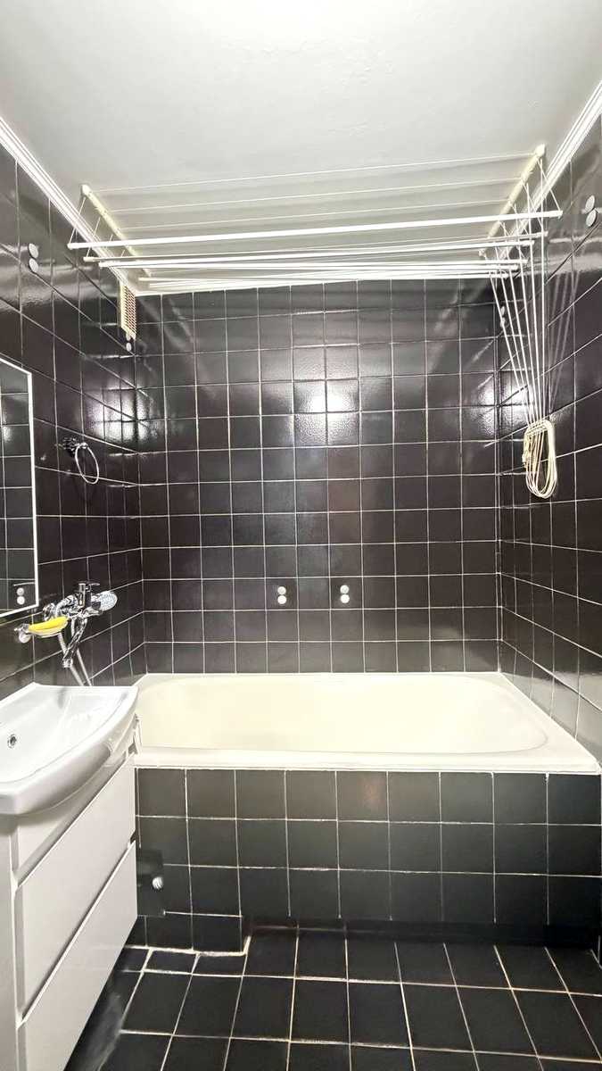 1879574612215664