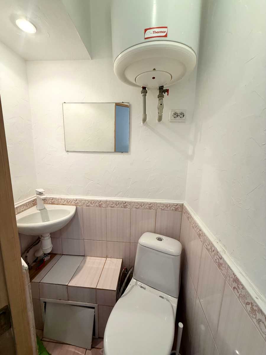 1879575606226546