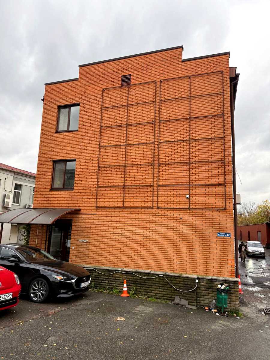 1879576736225868