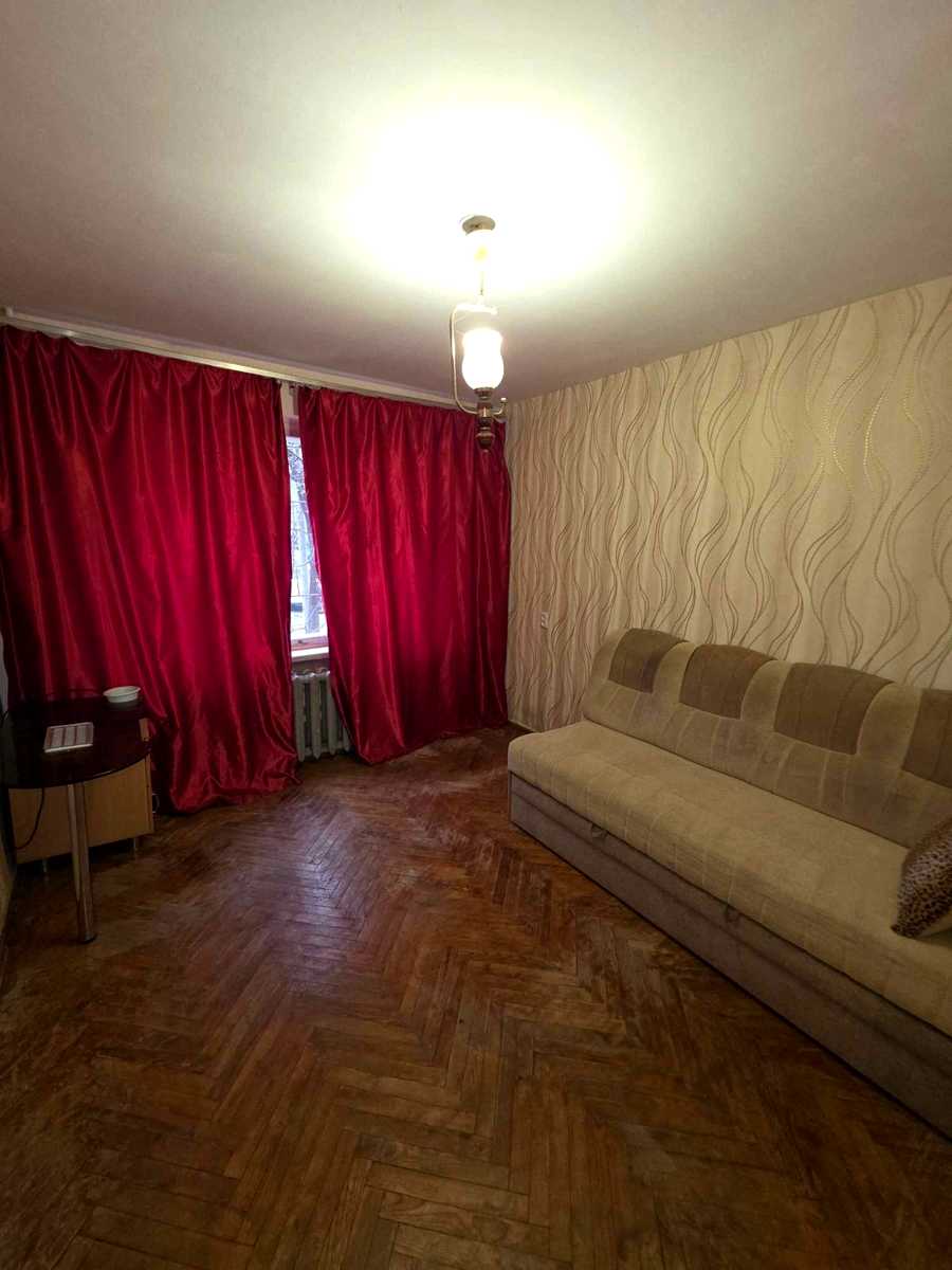 1879577625474482
