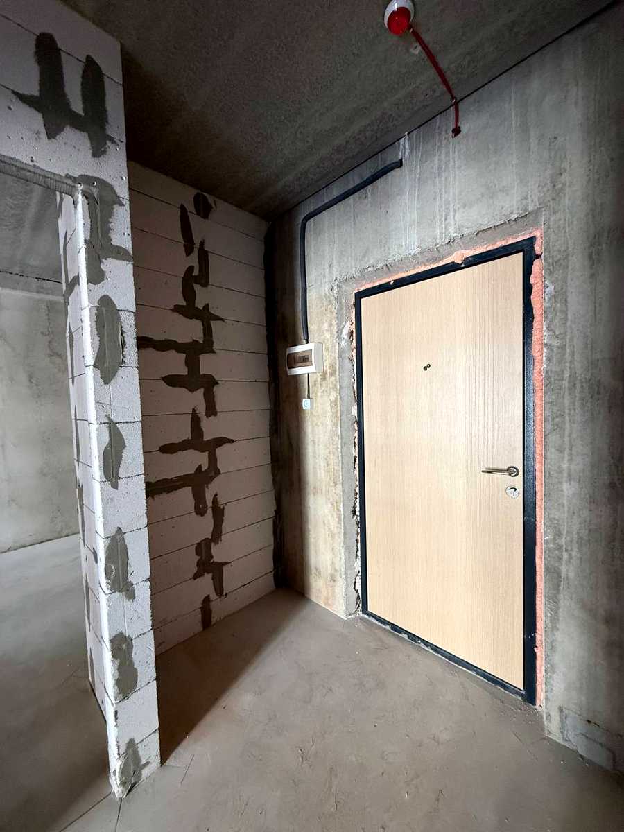 1879577760111846