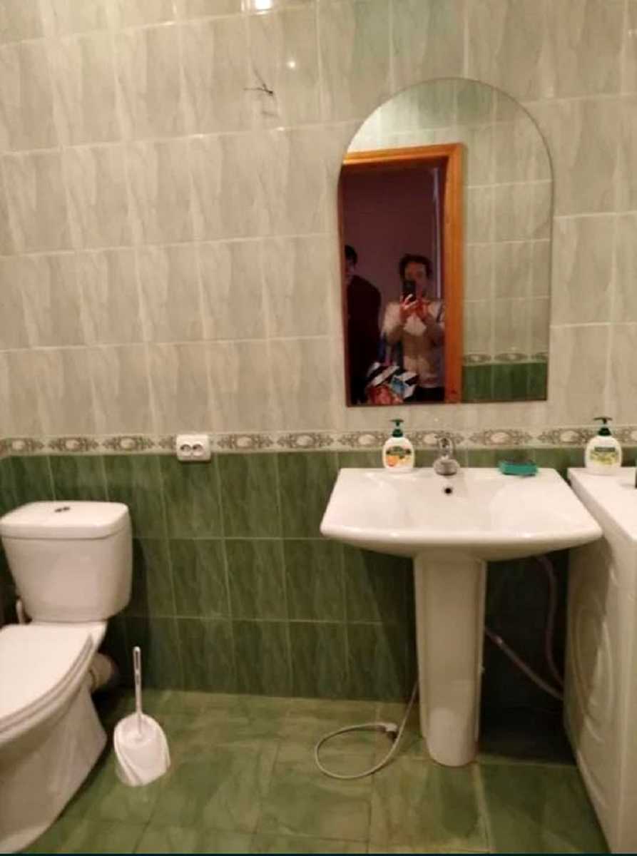 1879578675119393